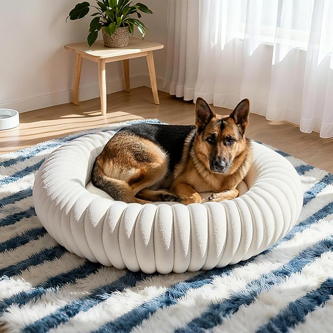 Calming Dog Bed Anti-Anxiety Donut Dog Beds for Small Medium Large Dogs,Washable Plush Fluffy Indoor Cat Kitten Round Cuddler Cushion (Cream, Large-36 inch)