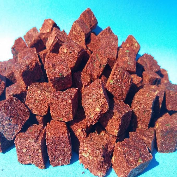 Aquatic Foods Inc. Freeze Dried Beef Heart Mix of Beef Heart, Shrimp, Spinach, Nori, Natural Astaxanthin (Natural Color Enhancer for Fish) for Discus, Cichlids All Tropical and Marine Fish - 10gram