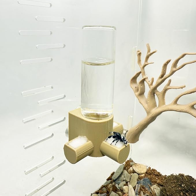 Jumping Spider Water Dispenser, Magnetic Hanging Feeder,Suitable for Jumping Spiders,Tarantulas, Praying Mantises,Arboreal Animals, and Other Small Animal Enclosure Accessories (Wood Color, 15ML)