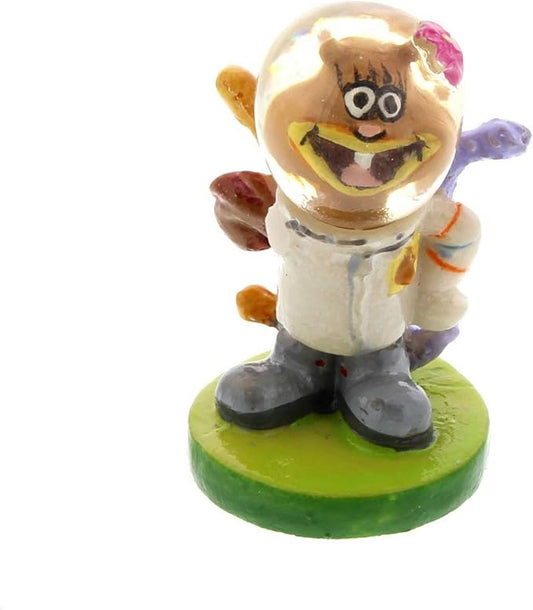 Penn-Plax Officially Licensed Spongebob Squarepants Aquarium Ornament – Sandy (Mini/Small Size) – Perfect for Freshwater and Saltwater Tanks