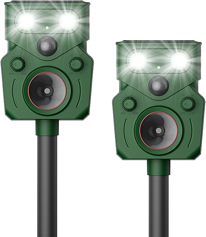 Ultrasonic Animal Repeller Solar Powered Squirrel Repeller Motion Sensor Deer Deterrent Rabbit Cat Dog Control Device with 5 Modes and Flashing Lights Outdoor Yard Lawn Orchard Garden