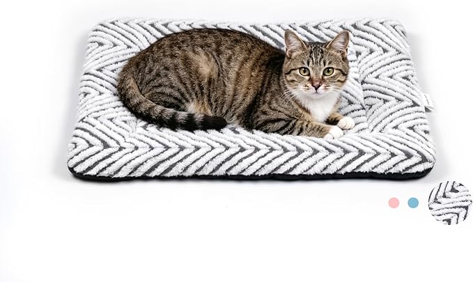 Mora Pets Cat Bed for Indoor Cats & Small Dogs Washable Cat Mat Soft Fluffy Dog Crate Kennel Carrier Pad Flat Cat Bed with Anti-Slip Bottom for Pet Cage Travel Sleeping Chevron Grey 22 x 13