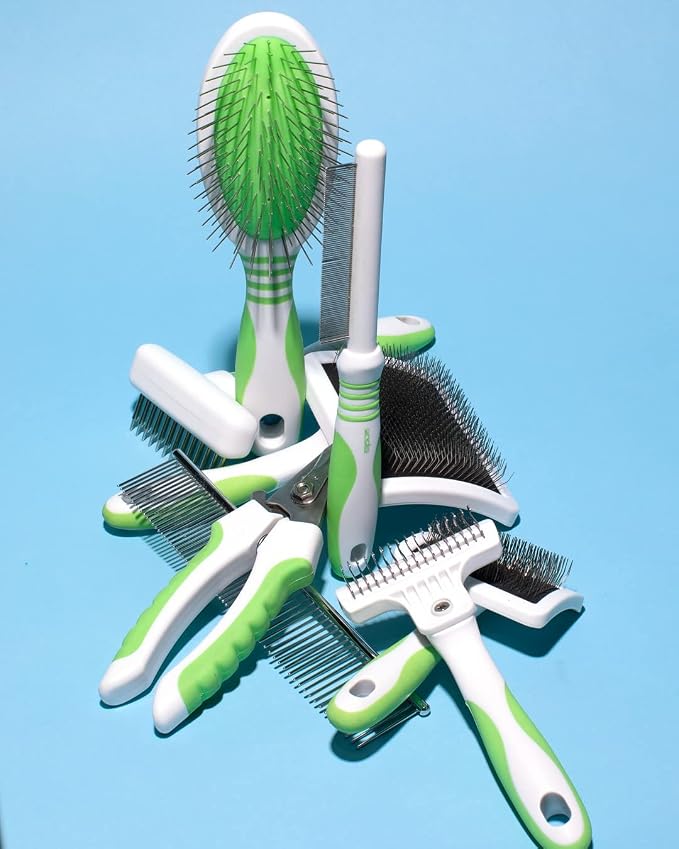 Andis 66050 De-Matting Rake with 10 Blades - Grooming Brush with Safety Edges & Promotes Healthy Skin & Coat - Non-Slip Handle, De-Shedding & Perfect for Long-Haired Breeds – 1 Pack, Green