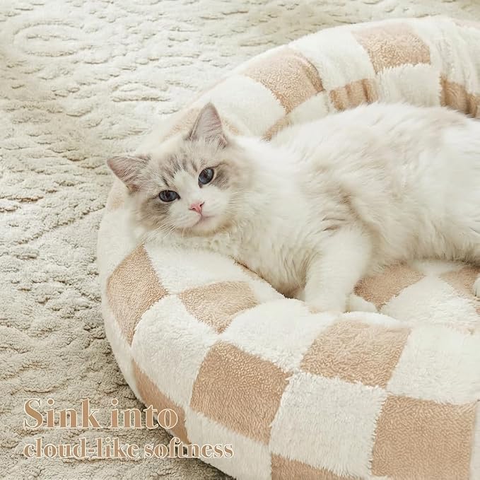 Ohocut Checkered Cat Dog Bed, Cute Beige Khaki Retro Style Aesthetic Round Warming Pet Calming Beds for Small Dog and Cats, Plush Cozy Donut Beds Washable, 23" L x 23" W x 8" Th