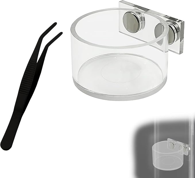 Jumping Spider Feeding Dish Cover, Decorative Magnetic Plastic Water Bowl and Tweezers, Jumping Spider Enclosure Accessories Magnetic Water Bowl Easy to Install