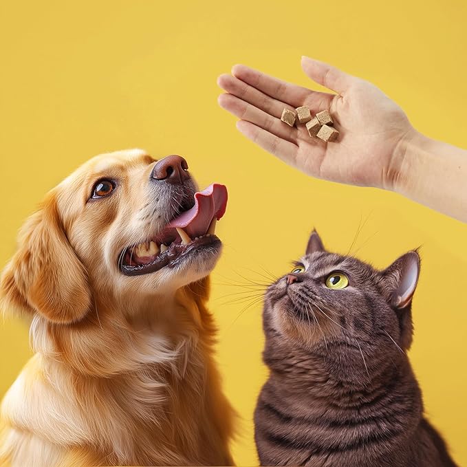 Jungle Calling Freeze Dried Duck Dog & Cat Treats, Single Ingredient Duck Bites for Cats & Dogs, Grain Free High Protein Training Treats & Food Topper, 9.17 oz