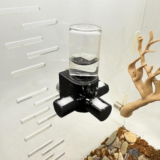 Jumping Spider Water Dispenser, Magnetic Hanging Feeder,Suitable for Jumping Spiders,Tarantulas, Praying Mantises,Arboreal Animals, and Other Small Animal Enclosure Accessories (Black, 5ML)