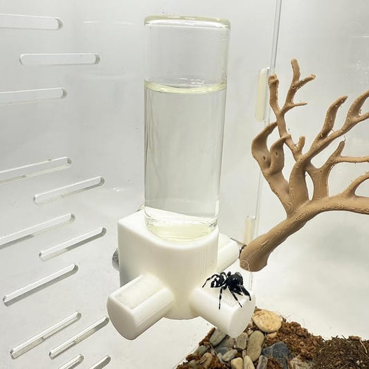 Jumping Spider Water Dispenser, Magnetic Hanging Feeder,Suitable for Jumping Spiders,Tarantulas, Praying Mantises,Arboreal Animals, and Other Small Animal Enclosure Accessories (White, 15ML)