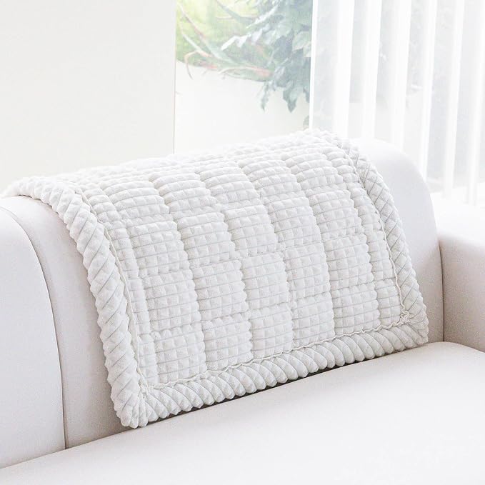 Couch Cover for Dogs Washable, Non-Slip Pet Couch Covers for Sofa, Fuzzy Dog Couch Cover Blanket, Thick, Soft, Plush Couch Cushion Covers for Sofa Protector (White, 27.6" x 27.6"/70 x 70cm)