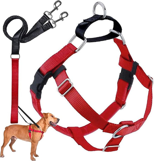 2 Hounds Design Freedom No Pull Dog Harness and Leash, 5/8" MD, Red | Promotes Easy Walking & Comfortable Control, Secure Fit, Adjustable Harness and Leash Set for Medium Sized Dogs, Made in USA