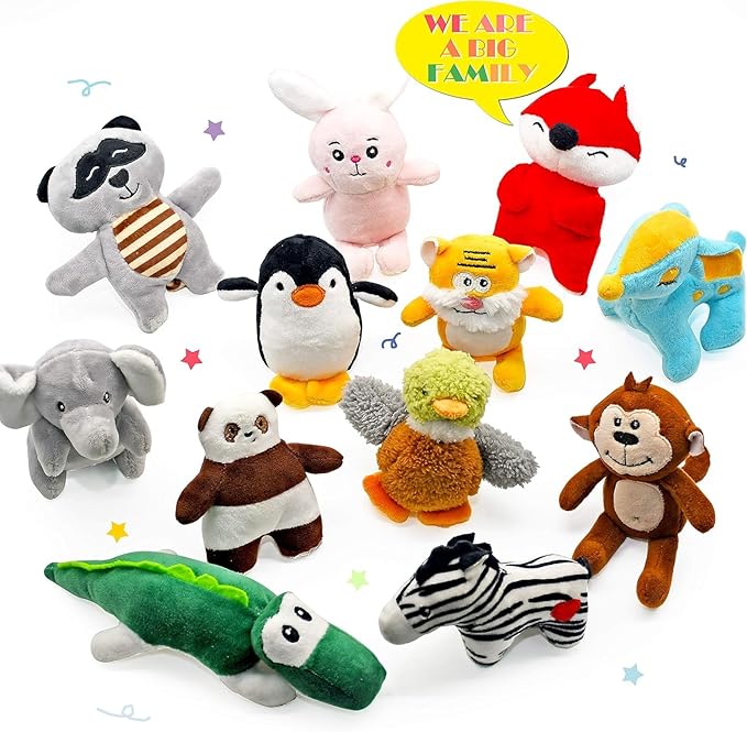 SHARLOVY Jouets couineurs pour petits chiens, jouets en peluche pour chiots, jouets à mâcher mignons pour la dentition des chiots, pour chiens de petite à moyenne taille, lot de 12 jouets doux en peluche pour animaux de compagnie dans une boîte cadeau