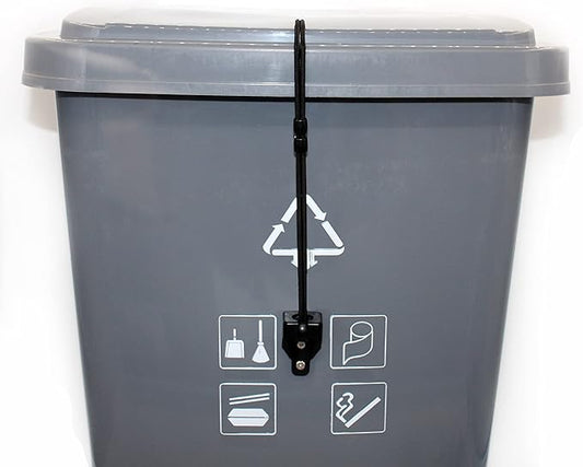 Outdoor Rash can lid Lock,Garbage can Security, Keep Wildlife Alimals (Raccoons,Squirrels) & Family Pets Safe.