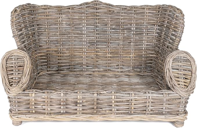 DBD1004A Classic 27.5" x 18" Mediterranean Handwoven Rattan Dog Daybed with Machine-Washable Cushion, Kubu Gray