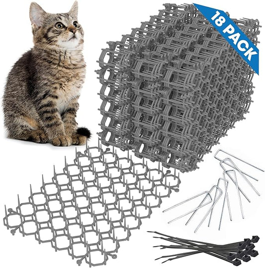 Petfolio Lot de 18 tapis anti-chat - Tapis anti-chat de 20,3 x 15,2 cm avec picots de 2,5 cm, un excellent répulsif pour chat intérieur et extérieur pour éloigner les chats. Comprend 6 agrafes de jardin et 10 attaches éclair (gris)