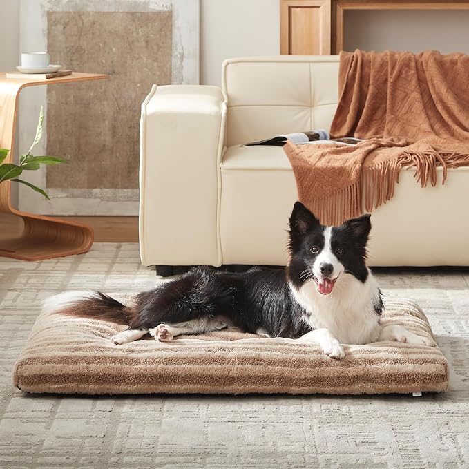 FURTIME Washable Small Dog Bed, Deluxe Dog Crate Beds | Comfy Fluffy Kennel Pad Anti-Slip Pet Sleeping Mat for Puppy/Cat, Machine Washable Dogs Pillow, 23"x18"x3", Brown