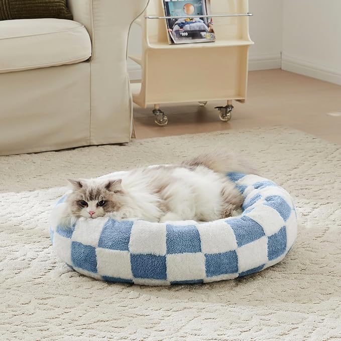 Ohocut Checkered Cat Dog Bed, Cute Blue Retro Style Aesthetic Round Warming Pet Calming Beds for Small Dog and Cats, Plush Cozy Donut Beds Washable, 23" L x 23" W x 8" Th