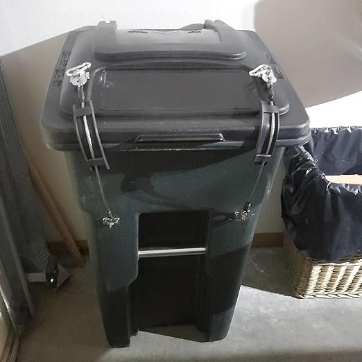 YYST Outdoor Garbage Trash Waste Can Bin Lid Lock Holder Strap, Animal Raccoon Bear Proof Trash Can Lock
