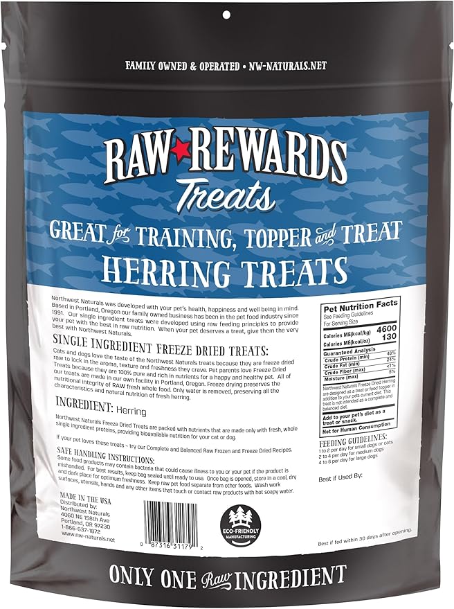 Northwest Naturals Raw Rewards Freeze-Dried HerringTreats for Dogs and Cats - Bite-Sized Pieces - Healthy, 1 Ingredient, Human Grade Pet Food, All Natural, Proudly Made in USA, 13oz