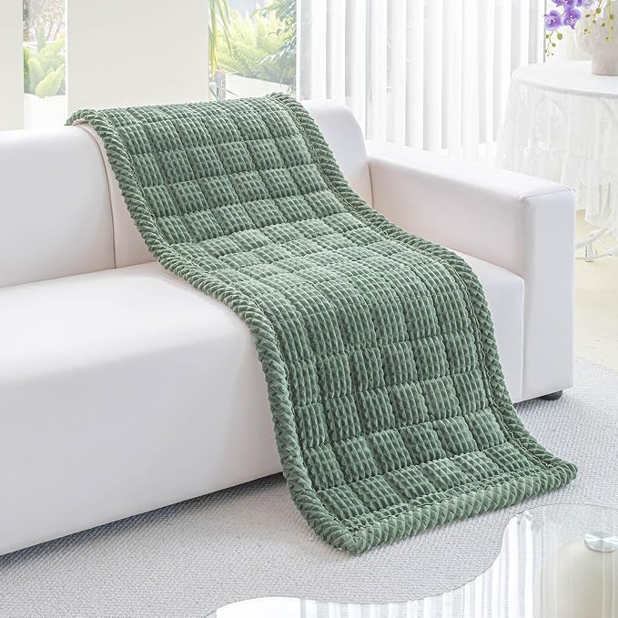 Couch Cover for Dogs Washable, Non Slip Couch Covers for 3 Cushion Sofa Pet Friendly, Fuzzy Pet Couch Cushion Covers for Dog, Thick, Soft for Sofa Protector (Green, 27.6" x 82.7"/70 x 210cm)
