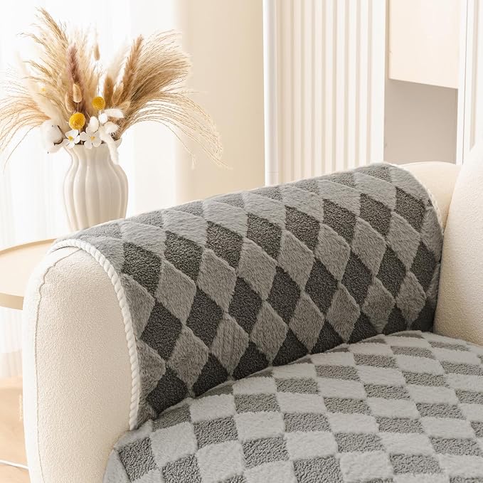HANDONTIME Non-Slip Pet Couch Cover Washable, Plush Faux Fur Couch Protector for Cushion Pet-Friendly Sofa Covers for Dogs, Checkered Diamond Sectional Covers Dog Mat for Sofa (Grey, 35.6" x 35.6")