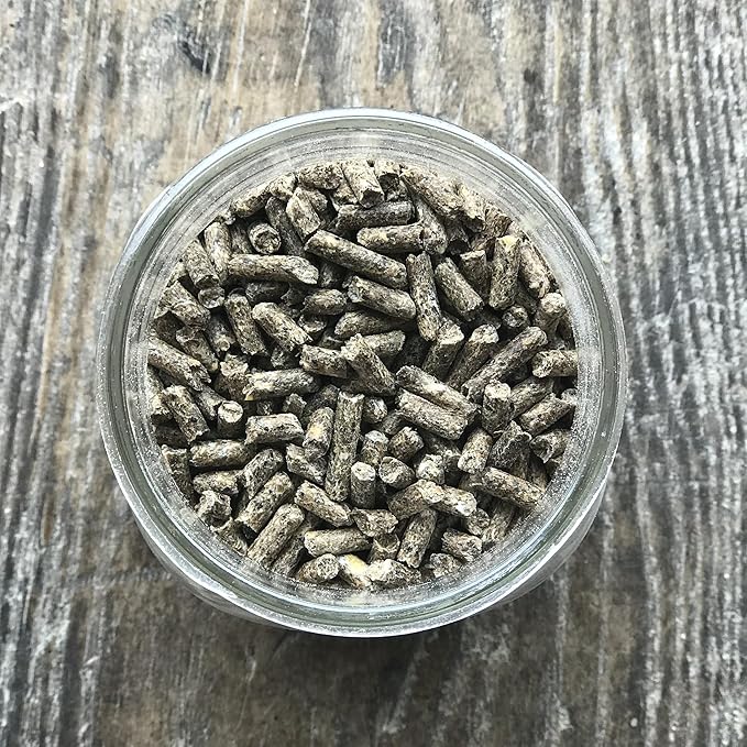 Non-GMO Rabbit Pellets - 10 lbs, 18% Protein, 1.1% Calcium, Rabbit Food Pellets with Alfalfa Hay, Supports Digestion, Promotes Strong Bones, Ideal for Growing & Mature Rabbits